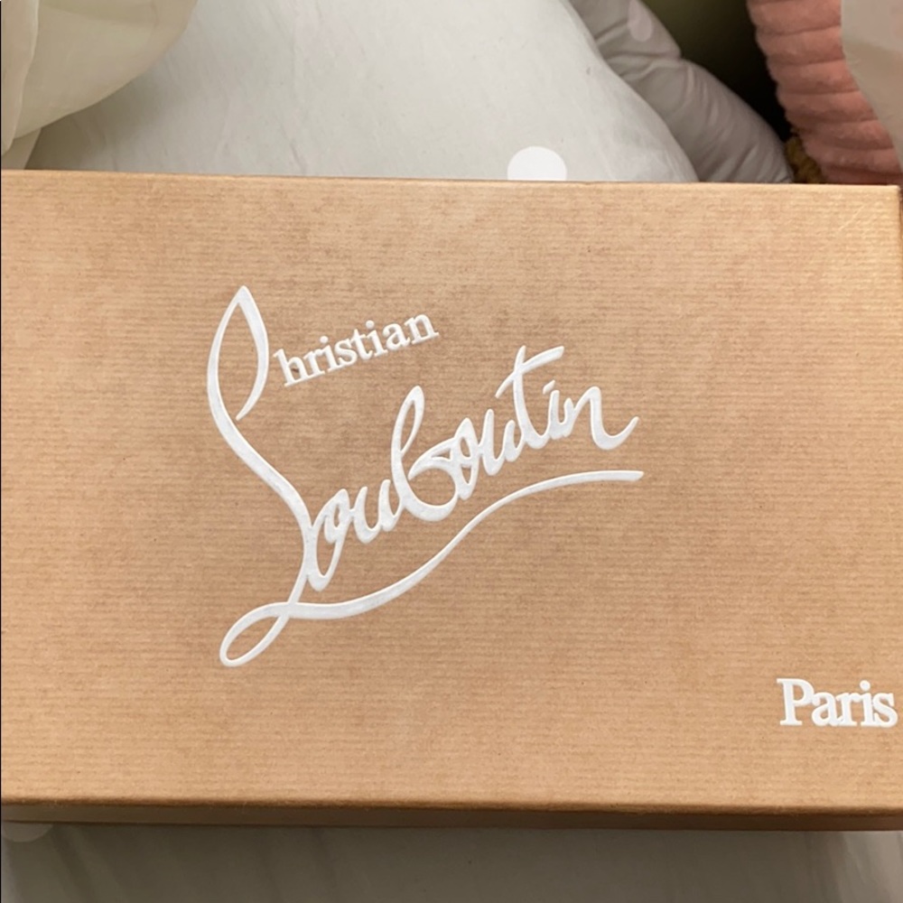 Diva Cora Christian Louboutin